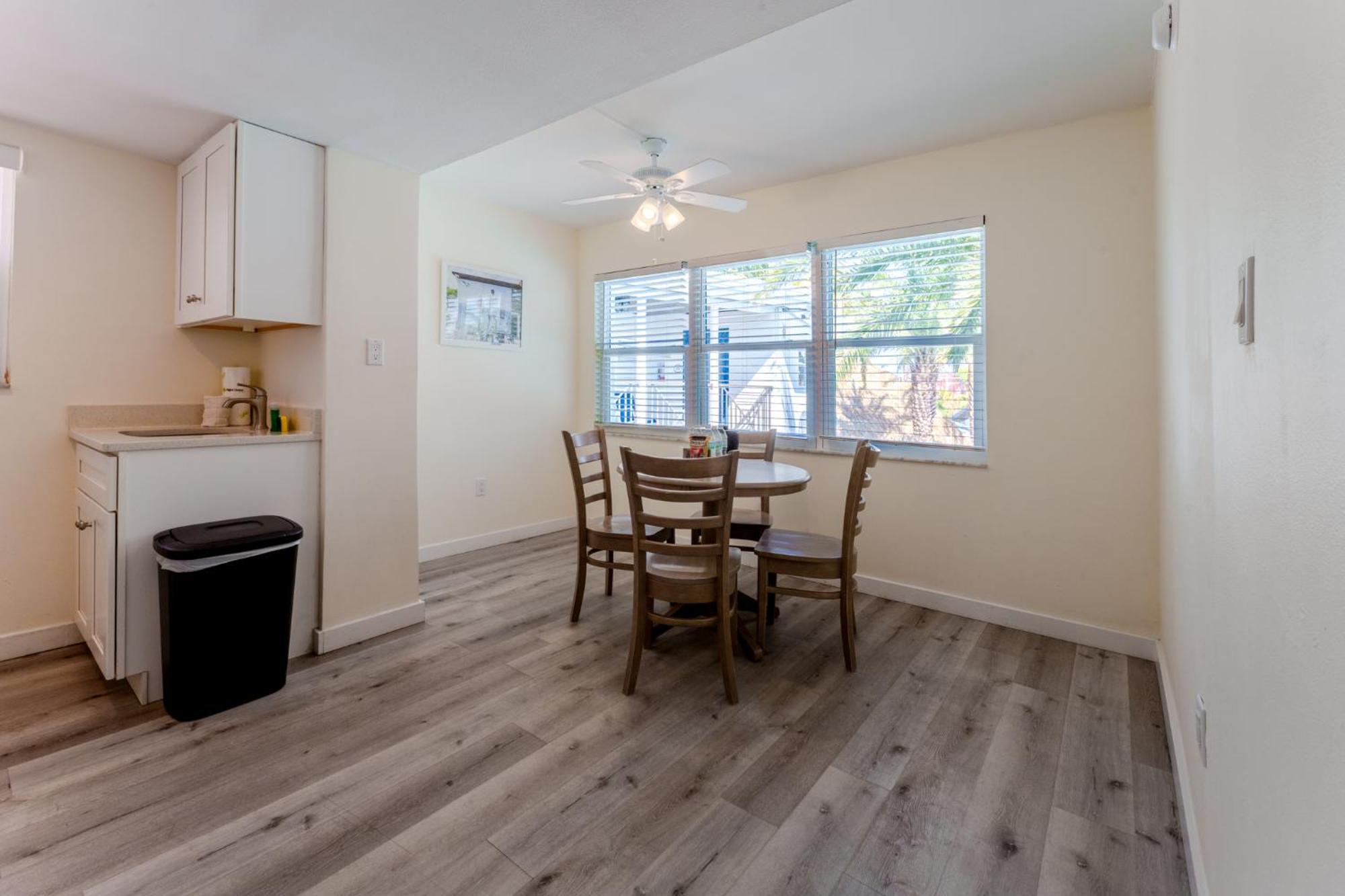 Siesta Key Beach Resort And Suites Σεϊρασότα Εξωτερικό φωτογραφία